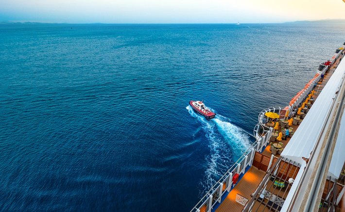 Pilot Boats and the Men Who Board Moving Ships